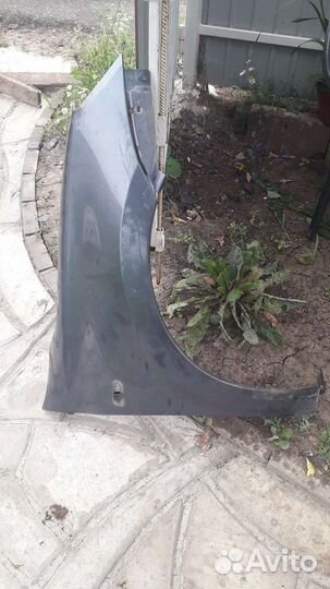 Капот Гранта. Крыло. Фара. Радиатор