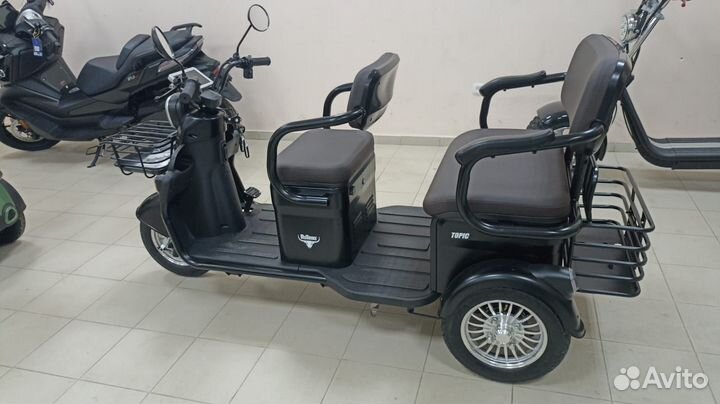 Трицикл электрический Rutrike Топик