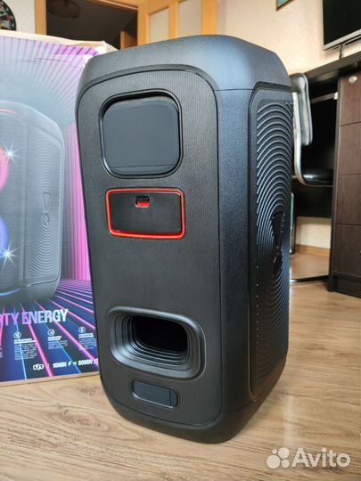 Портативная JBL PartyBox Club 120