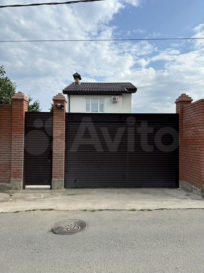 Дом 177,8 м² на участке 2,3 сот.