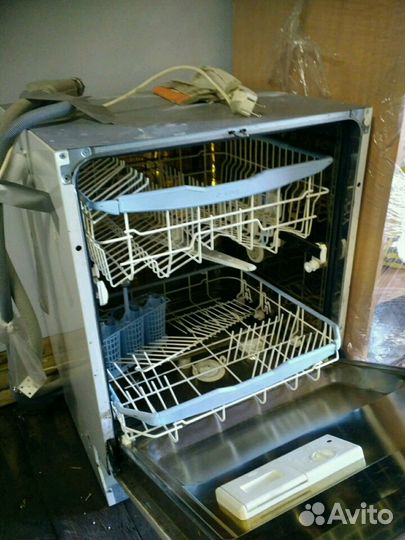 Посудомоечная машина Smeg