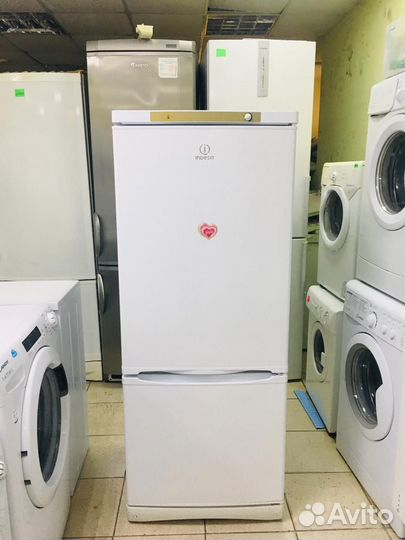 Холодильник бу Indesit 1.6 м