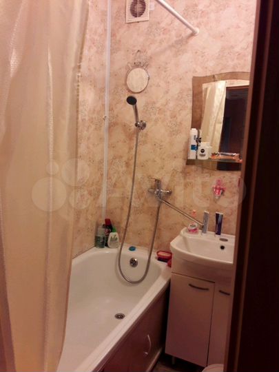 2-к. квартира, 49 м², 5/5 эт.