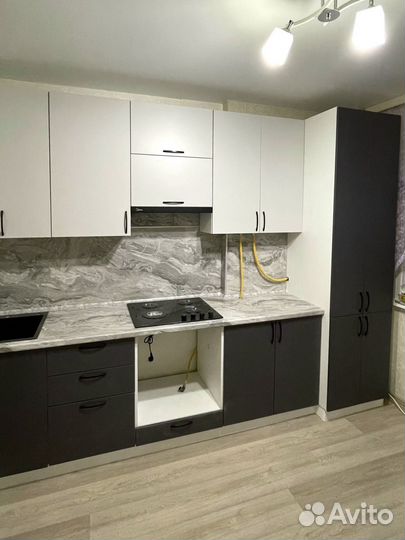 Функциональный гарнитур, кухня под заказ