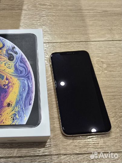 iPhone Xs, 64 ГБ