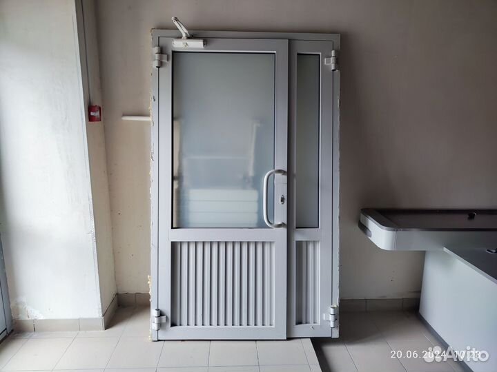 Двери алюминий б/у 2 створчатые