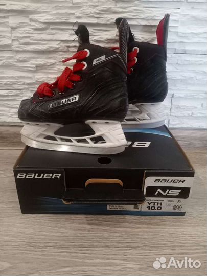 Хоккейные коньки bauer