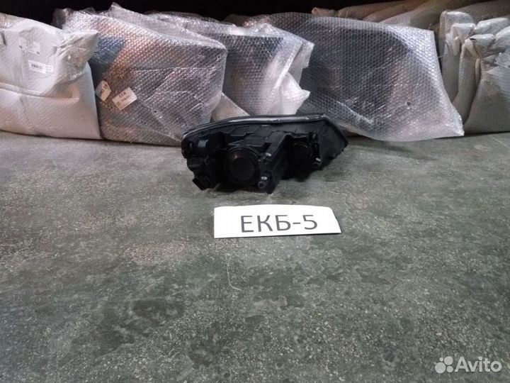 Фара Skoda Octavia