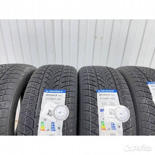 Triangle WinterX TW401 215/55 R17