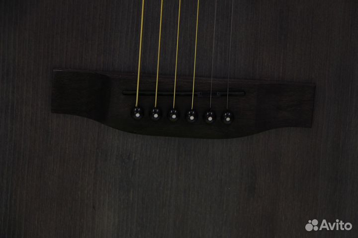 Гитара Махагони Ель