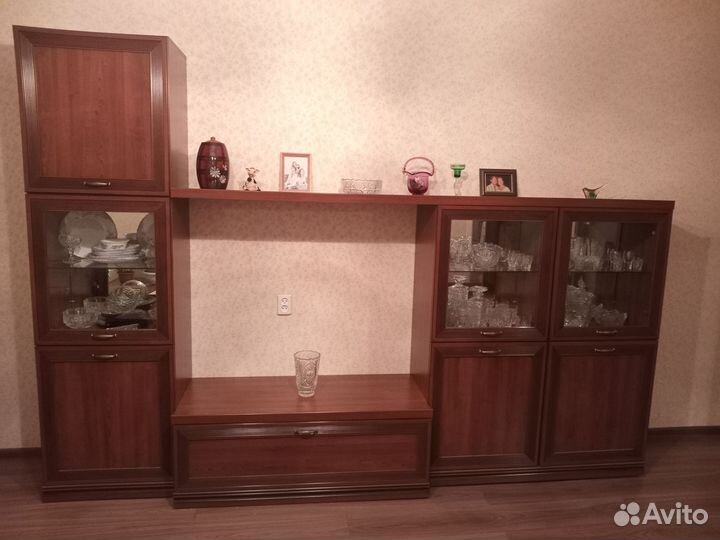 Стенка в гостиную бу ангстрем