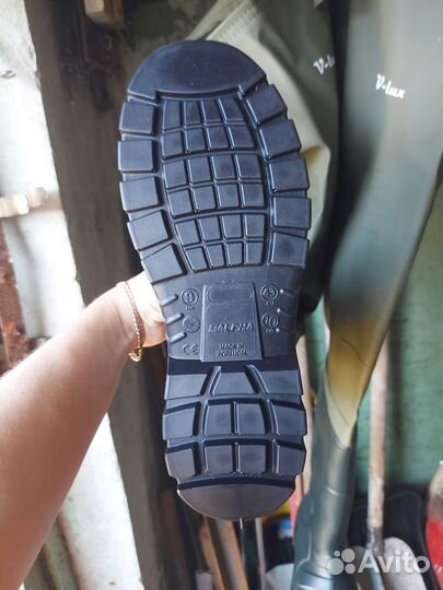 Сапоги бродни