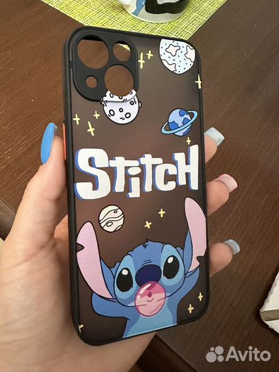 Чехол на iPhone 13