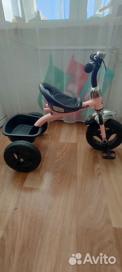 Детский трехколесный велосипед бу