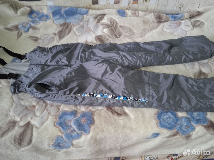 Зимний костюм(куртка и штаны)