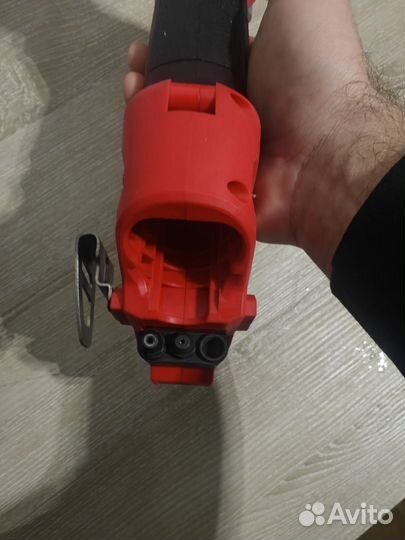 Заклепочник milwaukee M12