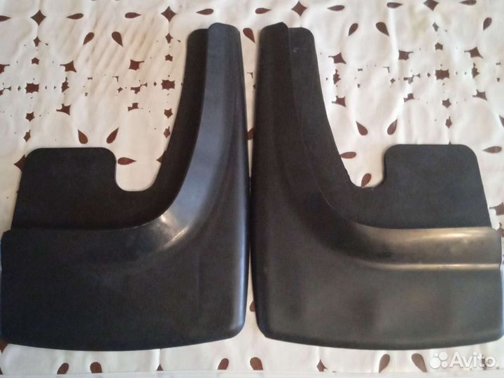 Брызговики универсальные