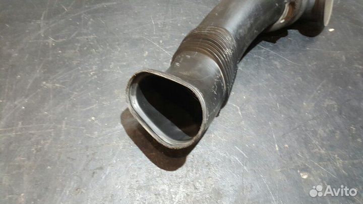 Патрубок воздушного фильтра Audi Q7 4L 4.2 BAR 06