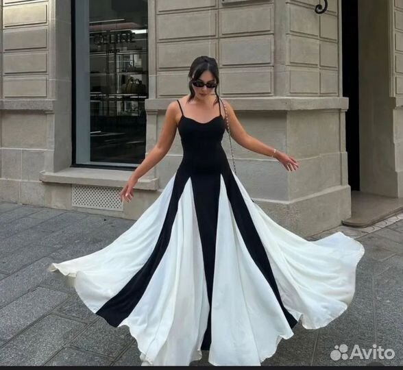 Платье черно-белое длинное вечернее