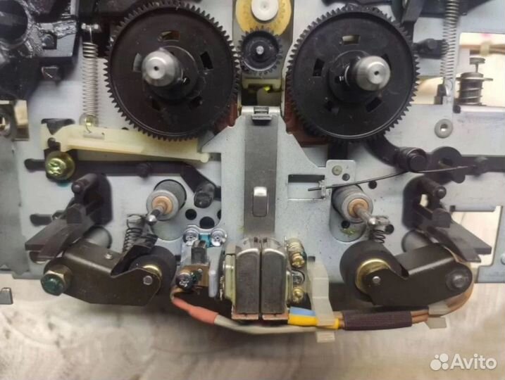 Ролик прижимной для кассетных магнитофонов