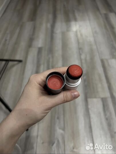 Косметика Kiko, Nyx, Luxvisage, Yves Rocher