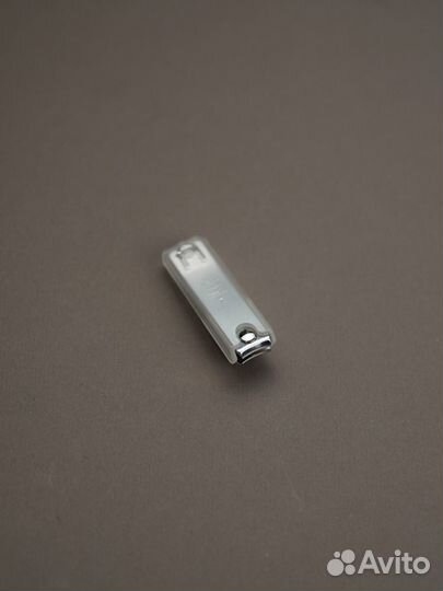 Kanetsune Клиппер для ногтей с контейнер (KD-024)