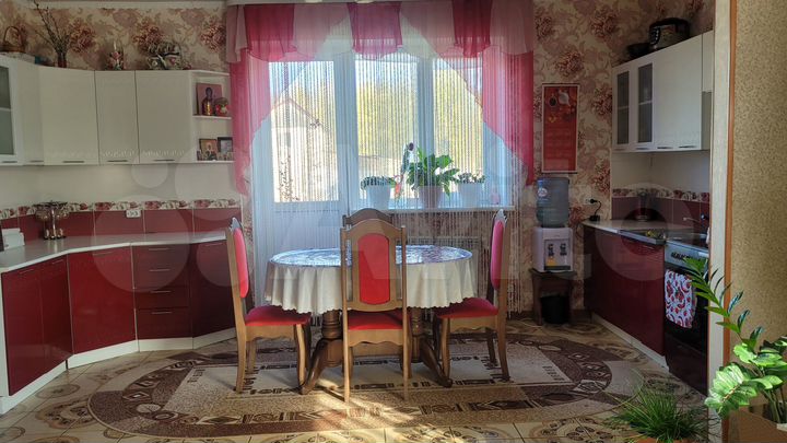 Дом 130,5 м² на участке 11,4 сот.