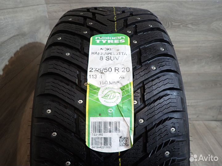Nokian Tyres Hakkapeliitta 8 SUV 275/50 R20 113T