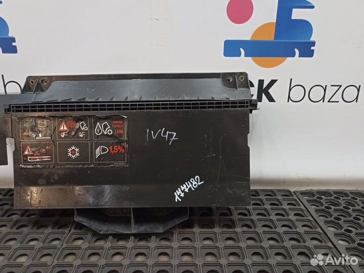 504024889 Корпус салонного фильтра