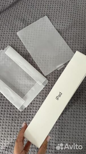 Коробка от Apple iPad wi-fi Cellular 64GB