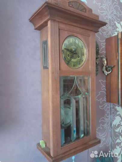 Антикварные часы