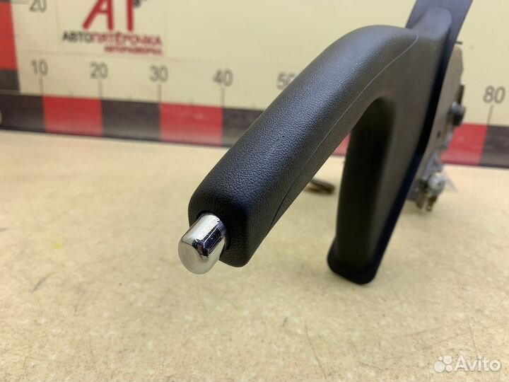 Рычаг ручника Хюндай ix35