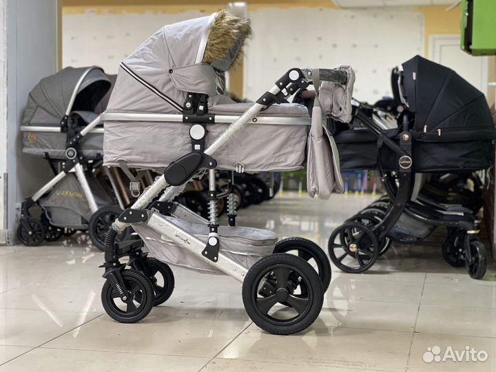 Коляска для новорожденных