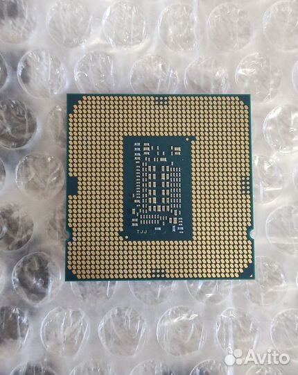 Процессор Intel Core i3 10100f