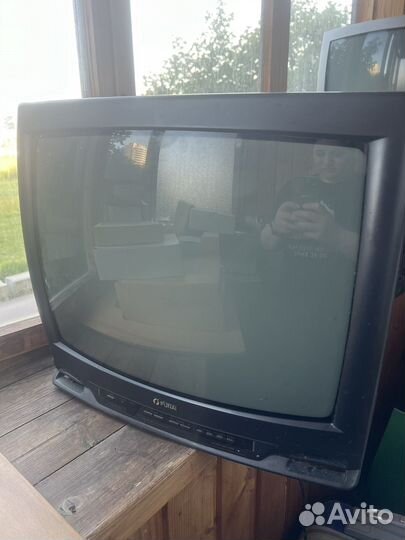 Телевизор