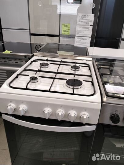 Плита газовая Indesit IS5gopmw/E