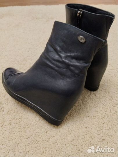 Полусапожки женские 39 размер натуральная кожа