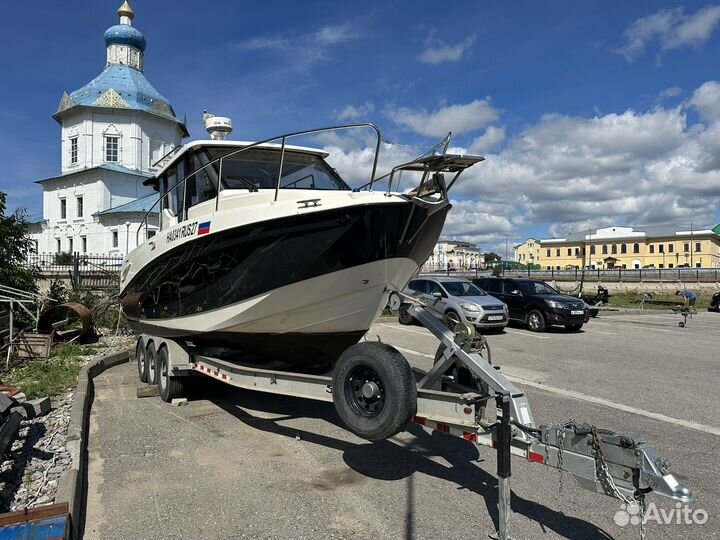 Кабинный катер Quicksilver 855 в максималке