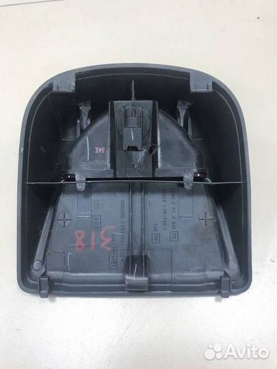 Фонарь задний (стоп-сигнал) Nissan Almera