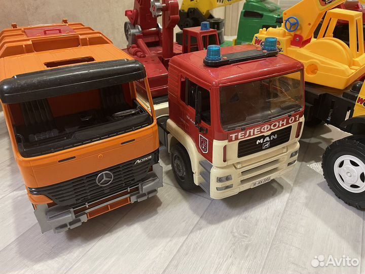 Детские игрушки, машинки bruder, полесье