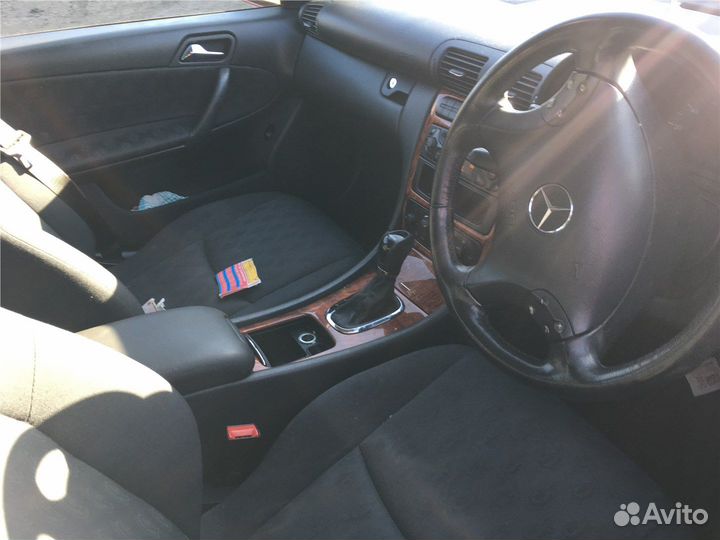 Разбор на запчасти Mercedes C W203