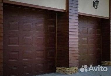 Секционные ворота