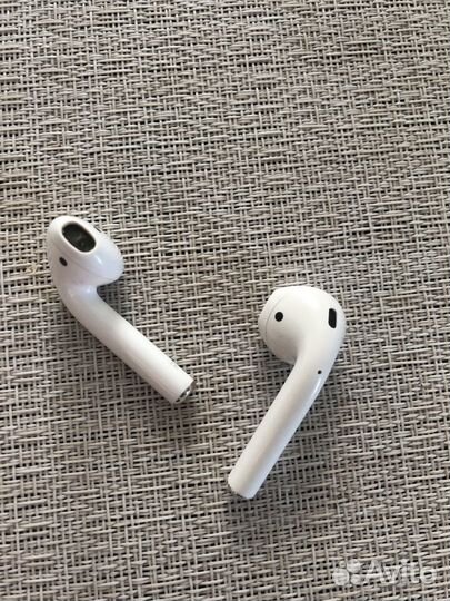Наушники (правый,левый) AirPods 2 оригинал