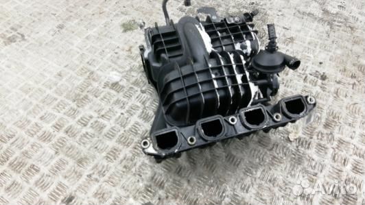 Впускной коллектор бензиновый BMW 3 E90/E91 (76E25
