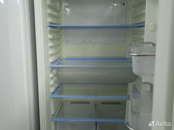 Холодильник Индезит C240G.016