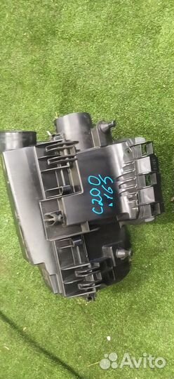 Корпус воздушного фильтра Mercedes C200 Cgi 204