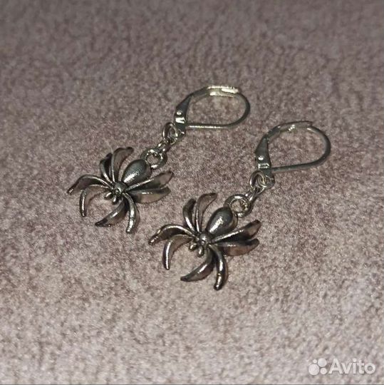 Цепочка и сережки