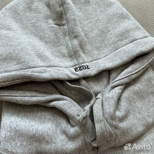 Supreme Hoodie