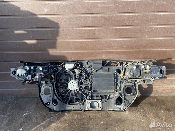 Передняя панель телевизор Аudi А4 B6