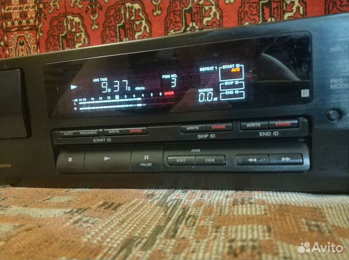 DAT Sony DTC-690